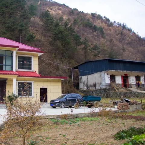 西安秦岭野生动物园怎么停车？