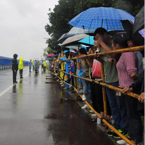杭州市什么时候解除台风