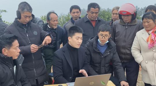 叙州区：酒都惠平台圆返乡农民工创业梦