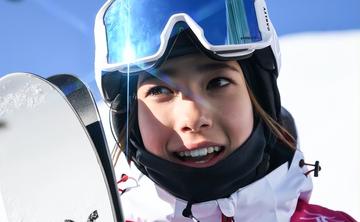 谷爱凌又做鬼脸了比赛现场图片