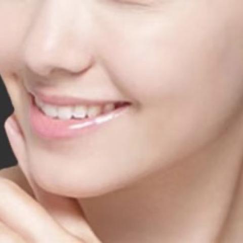 有人知道广州机关口腔医院吗？听说价格比较合理，请问镶牙和种牙大概是什么价格？