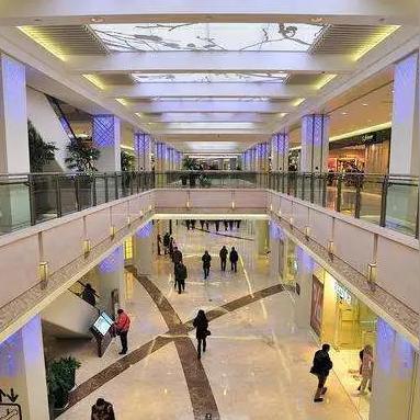 武汉市最豪华商场是哪个