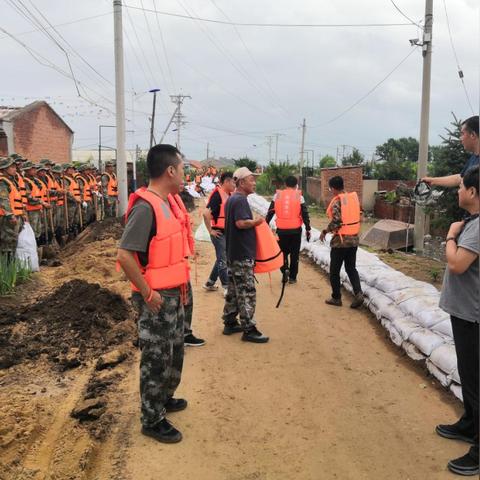 哈尔滨98洪水相关长尾关键词有哪些