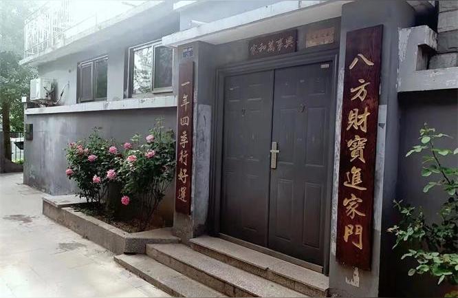 潭柘寺门口算命潭柘寺能求签解签吗