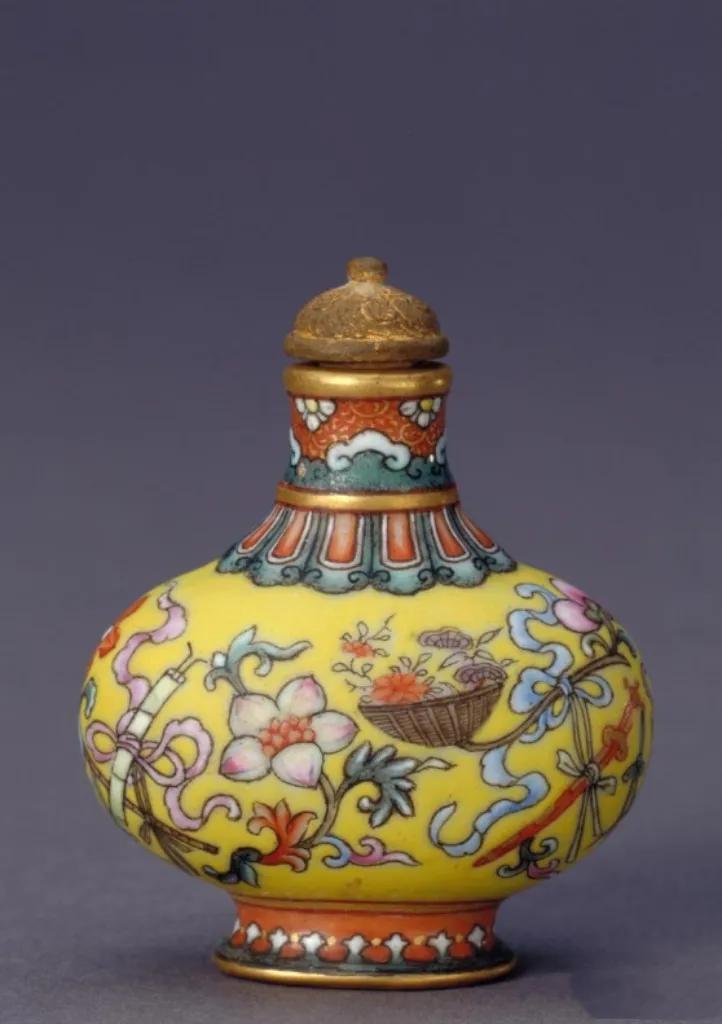 珍宝堂制款人物粉彩盖罐,张松茂三顾茅庐1300万是多大尺寸的