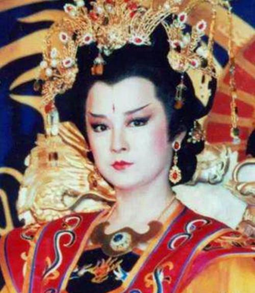 李治为什么要娶后妈武则天？是因为干柴烈火？利益上各取所需罢了