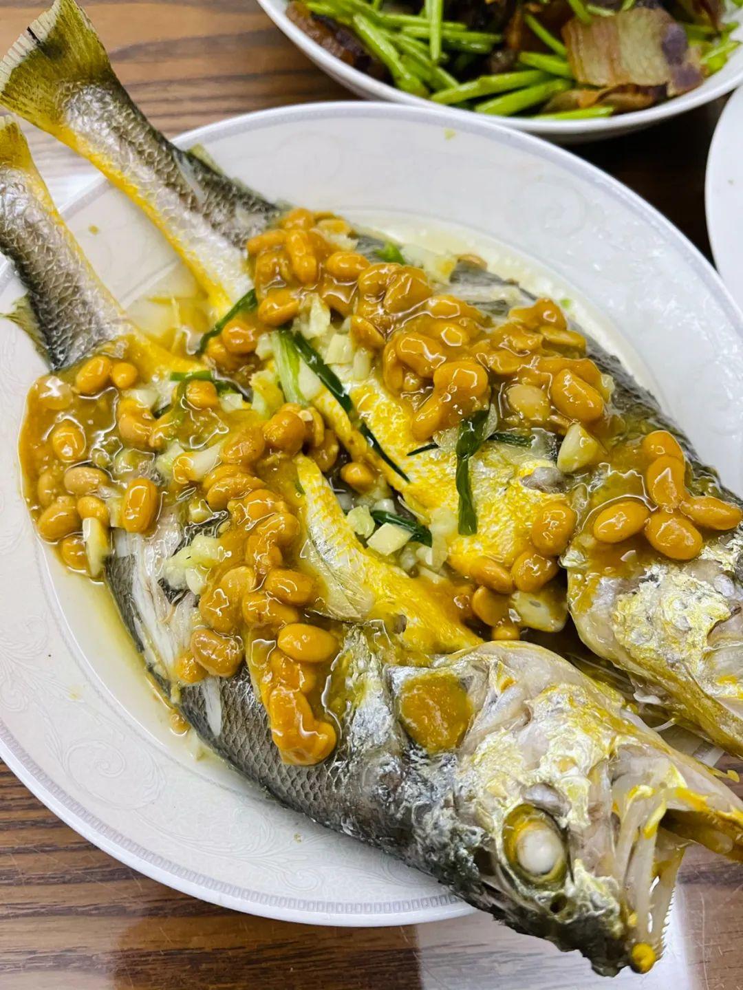 煮配什么美食（猪蹄炖什么比较好吃又营养）