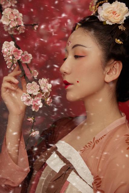 唐朝女性的口红也有不同色系吗?