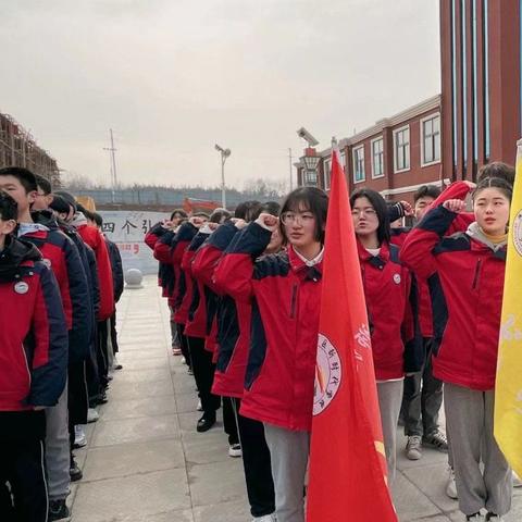 2022西安新城广场升旗时间？