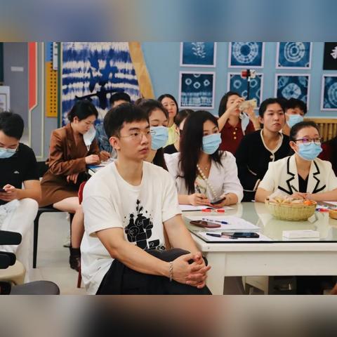 厦门翔安小学美术老师的相关长尾关键词有哪些