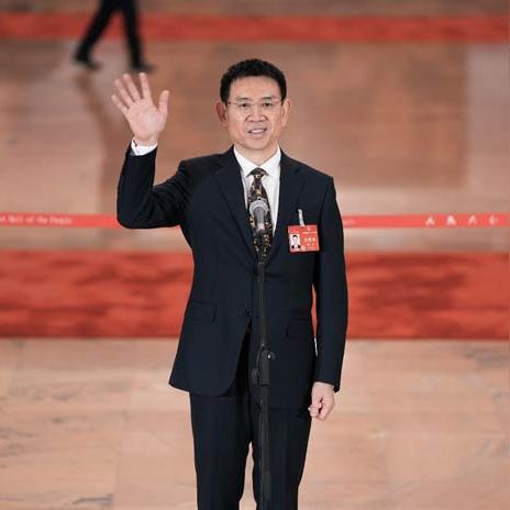 向黄立等企业家致敬，2024企业家之夜举行