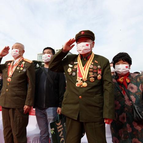 济南英雄山多高？