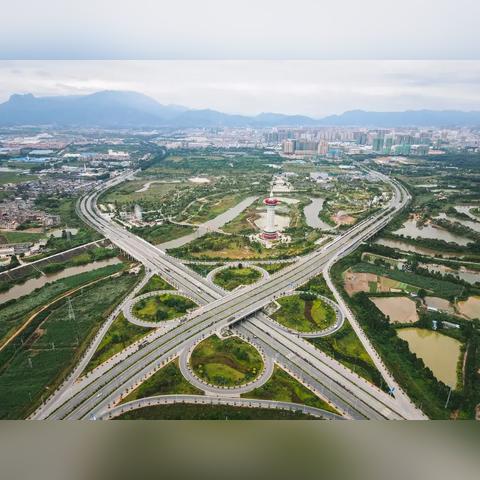 广西横县算是几线城市？