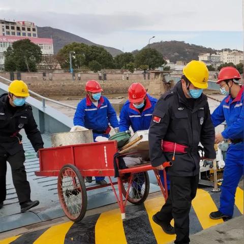 宁波市初中教科书哪个好