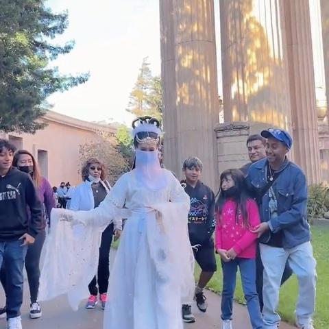 清冷风汉服广州相关长尾关键词有哪些