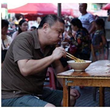 无锡市最多的小吃摊在哪里