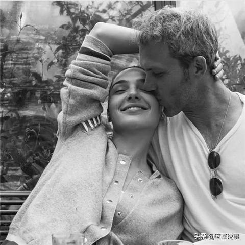 ai人工智能技术盖尔 加朵的相关长尾关键词有哪些