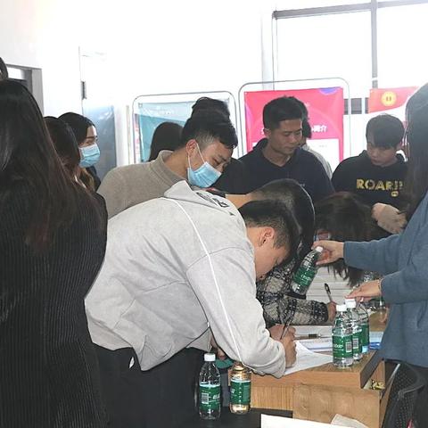 抖音的跨境电商平台 衍生的长尾关键词是那些 