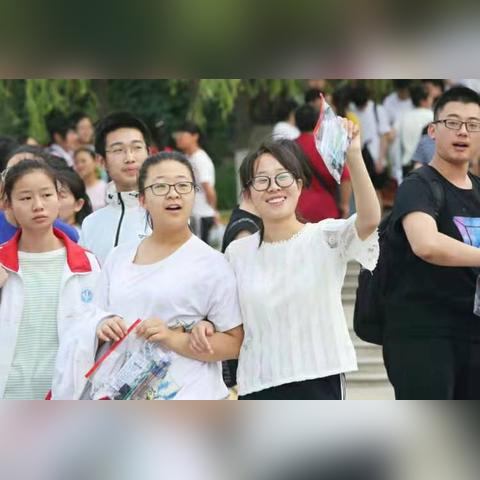 2017高考河南省状元的相关长尾关键词有哪些