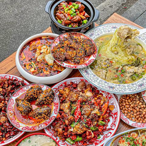 成都市好吃的川味菜馆在哪里