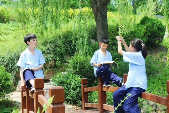 家书传情吾辈自强