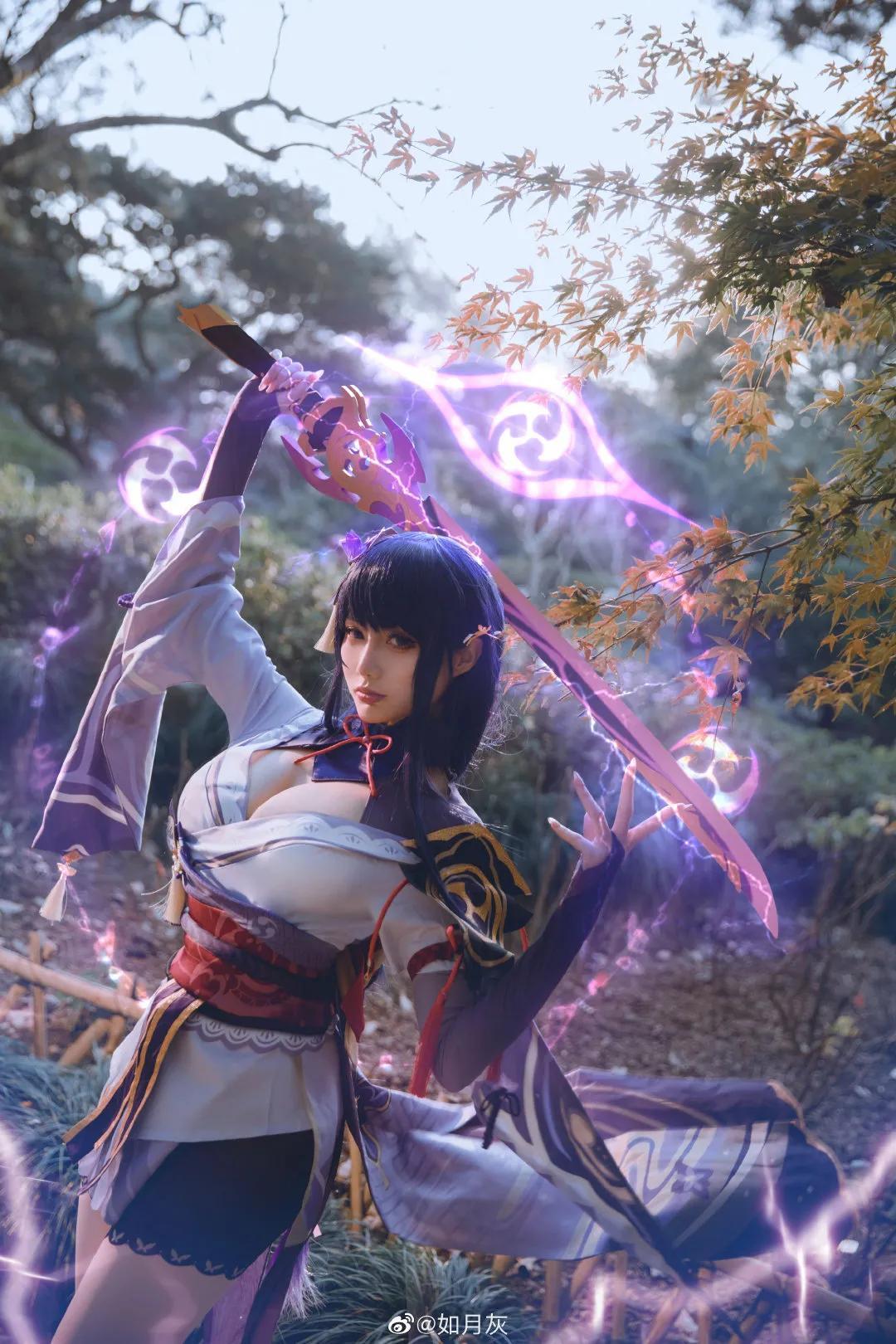 原神雷神怎么漂在水上（雷神定位）