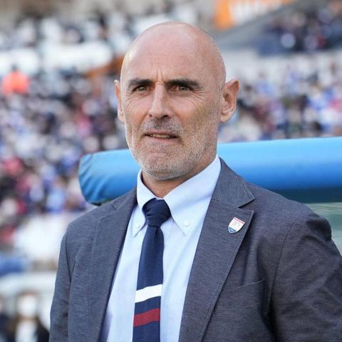 足球鞋怎么变脏