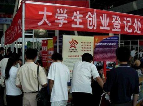 哪都达：大学生创业如何看待校园外卖跑腿？有什么好处呢？
