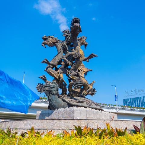 哈尔滨龙雕像建筑的由来？