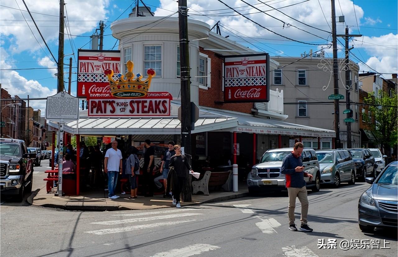  Ultimate Guide to Making a Delicious Philly Cheesesteak Recipe with Cheese Whiz at Home