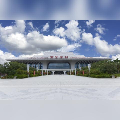 长沙市高铁站在什么位置
