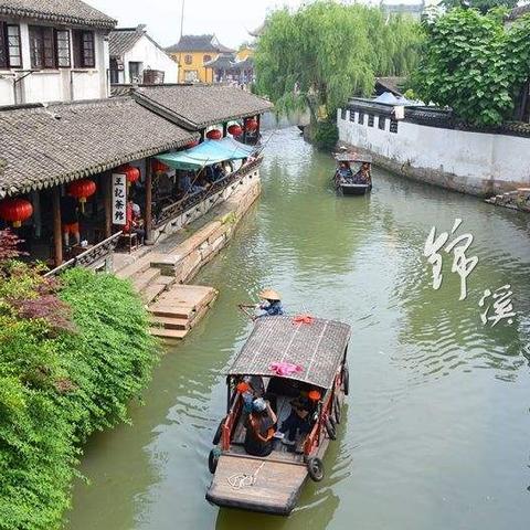 无锡市和浦东哪个大