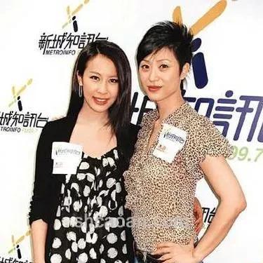 TVB港姐{冠军再传}有新欢，单身男星包场为其庆生	，被问追求未否认