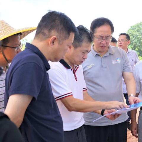 坐标☞广西南宁横县横州镇，商品房140平毛坯房66万贵么？这个价格有人要么？