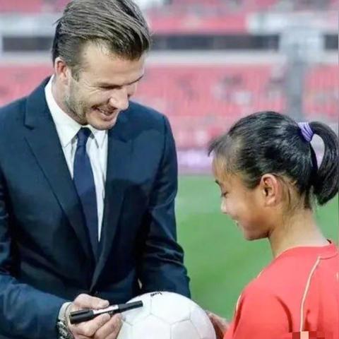 张艳琳足球比赛图片的长尾关键词有什么