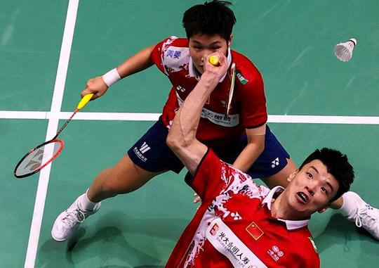 2-0，2-0，国羽夺冠！再造1冷门+单局21-8吊打韩国希望，太强了