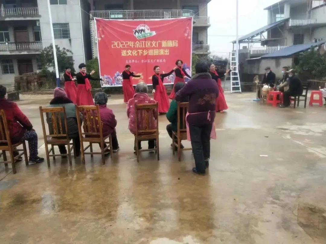 姓游的兔宝宝怎么起名（大象不游于兔径大悟不拘于小节什么意思）