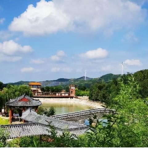 山泉新村老年人多还是年轻人多呀？想找个年轻人多点的小区住，不知道这个小区合适不？