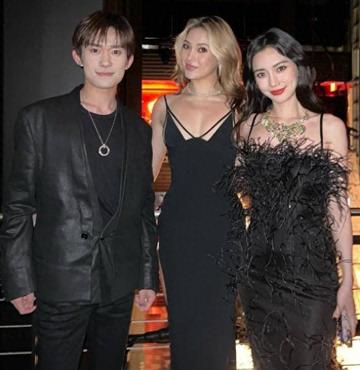 谷爱凌与杨颖同框合照图片