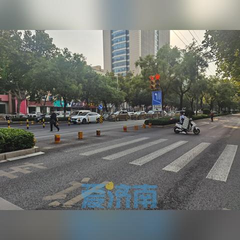 济南市燕子山在哪个区啊