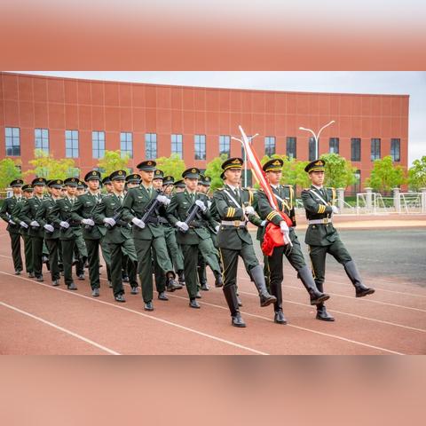 高中什么时候军训武汉市