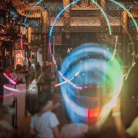 济南大观园的建造者？