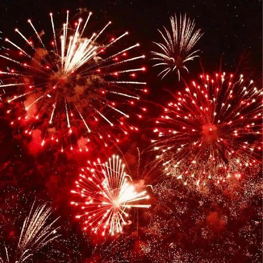 适合1月31日发朋友圈的除夕文案