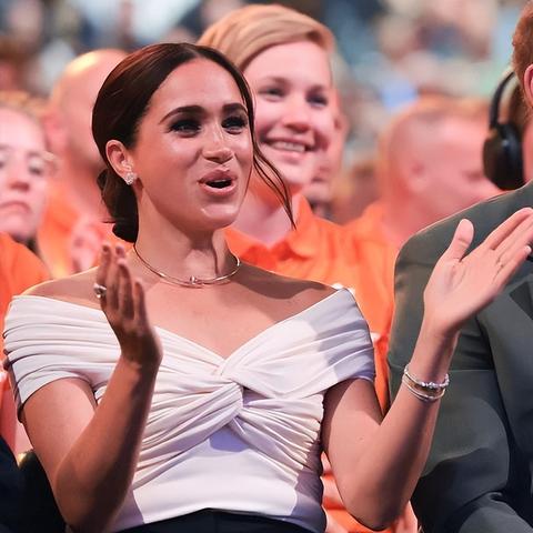 荷兰足球运动员感冒的长尾关键词有哪些