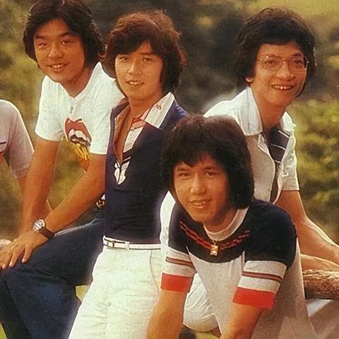 bcb/不潮不用花钱歌词