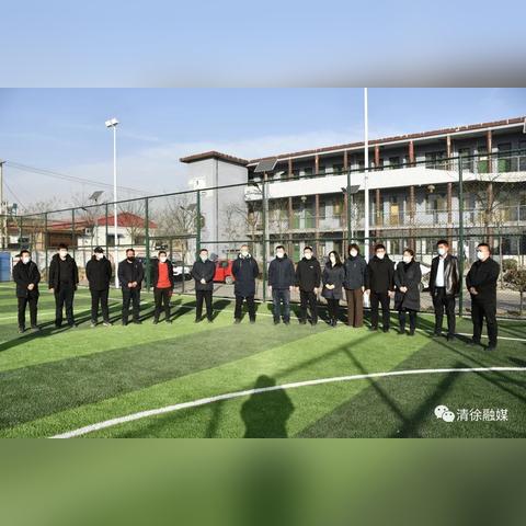 足球场路灯维修费用多少