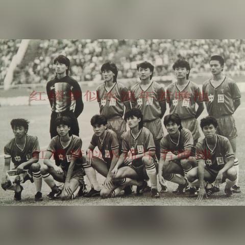 足球教练证怎么考取？