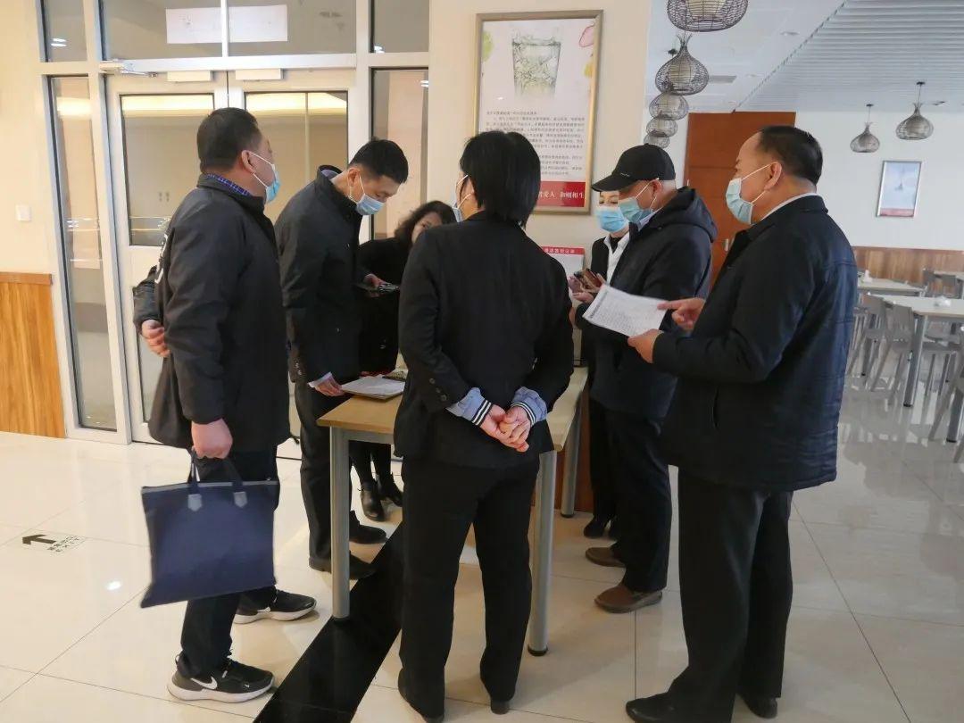 呼和浩特一条学校传播链致32人感染
 （呼和浩特学校疫情）