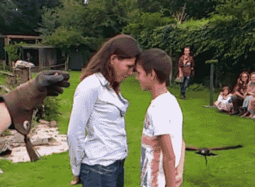 用小拳拳锤你胸口