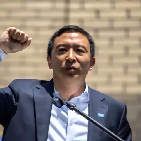 2024桃花运势解读：你的真爱会在哪个转角？